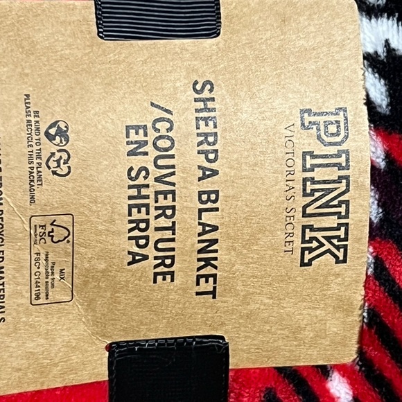 NEW Victoria’s Secret Pink Sherpa Plaid Red Green Black Blanket 50” x 60” $68 - Picture 2 of 3